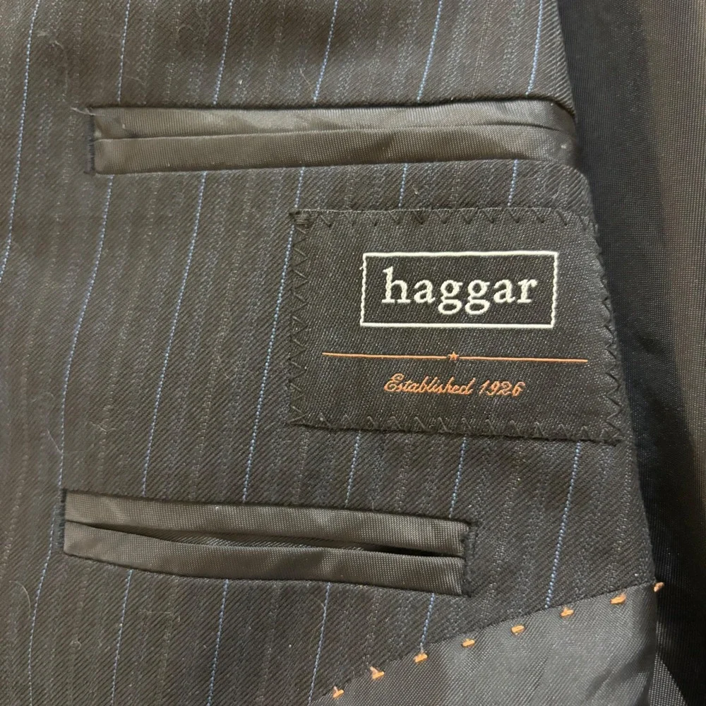 Haggar Mens 44R Pinstripe Suit Jacket Blazer Two Button Charcoal Navy 1001934‎